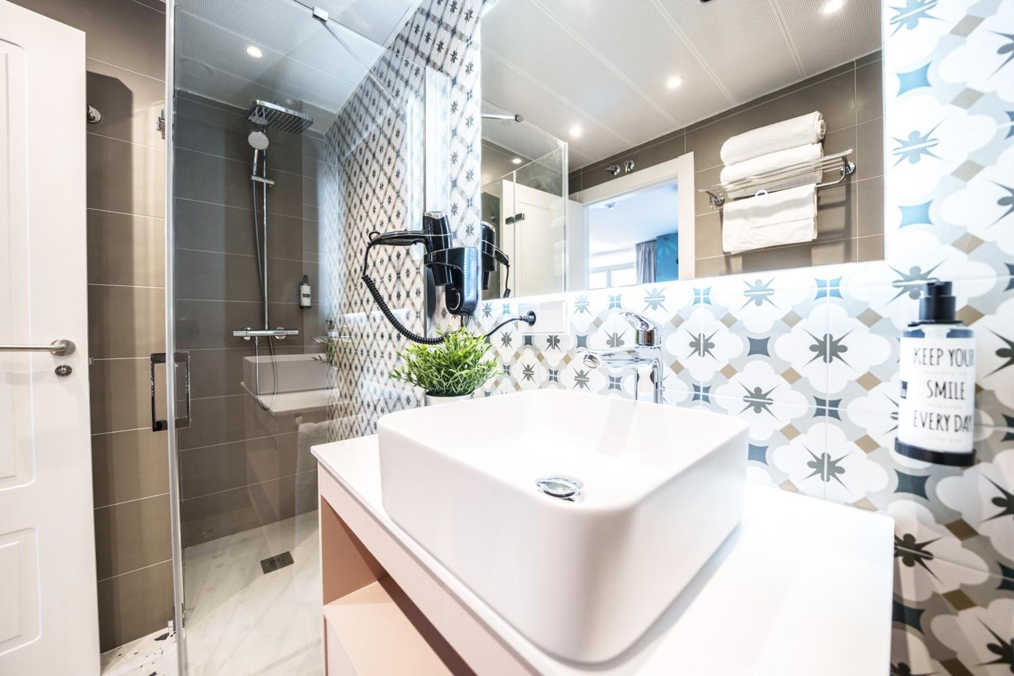 Spirit Apartamentos Valladolid Centro المظهر الخارجي الصورة